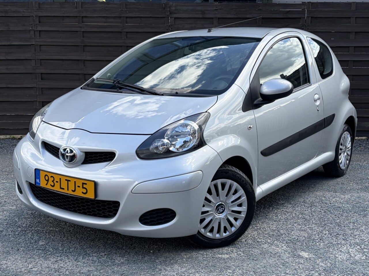 Toyota Aygo - 1.0-12V Comfort / Automaat / EL-ramen / NAP - AutoWereld.nl