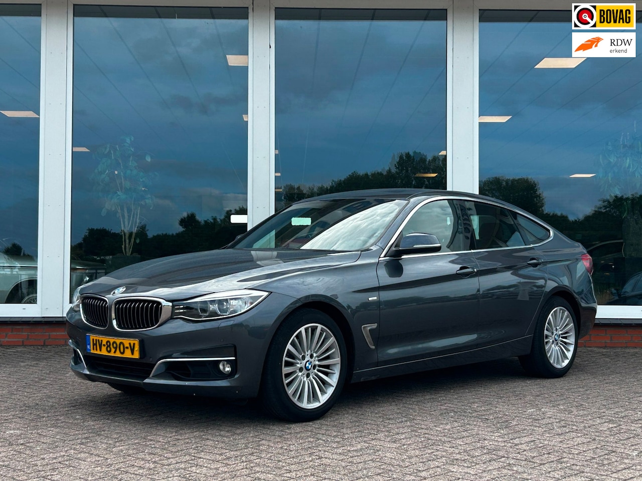 BMW 3-serie Gran Turismo - 320i AUTt. - Luxury Line - Navi -Leder - Panorama - AutoWereld.nl