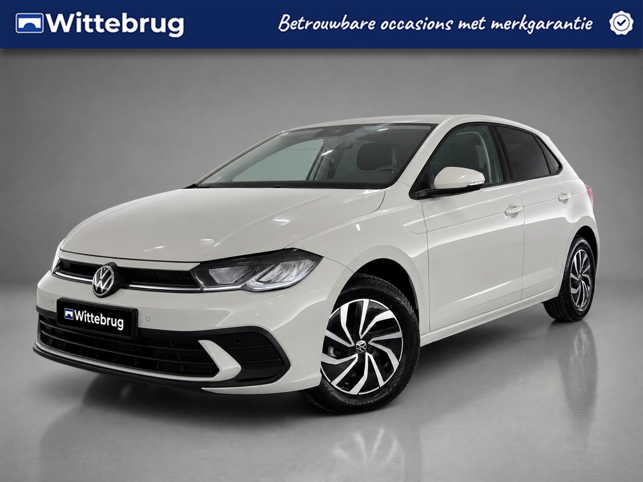 Volkswagen Polo - 1.0 TSI Life / App connect / Parkeersensoren V+A / Lichtmetaal 15 inch / - AutoWereld.nl