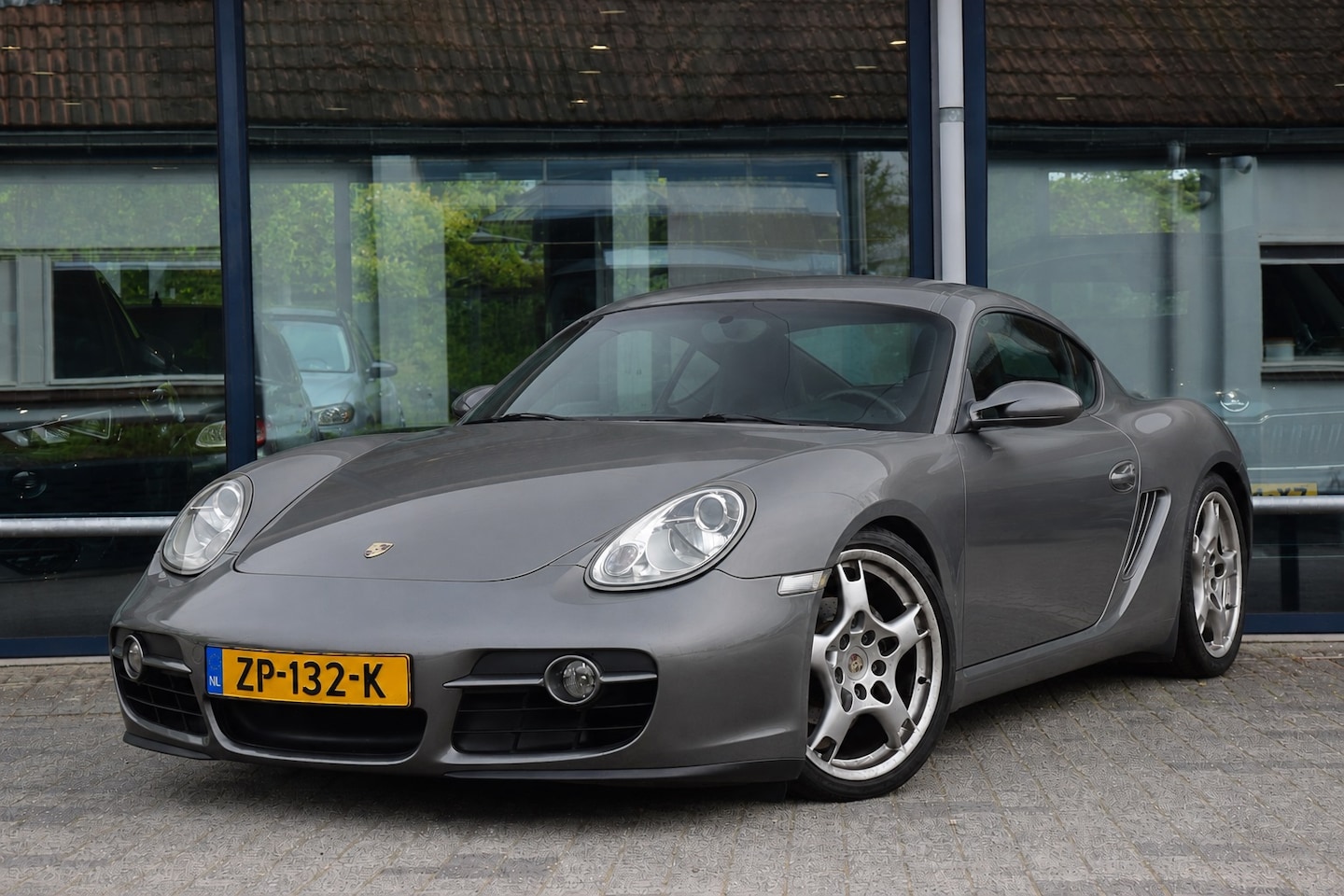Porsche Cayman - 2.7 245 PK | Handgeschakeld | HOBBYIST - TRACKDAY - EXPORT - HANDEL | PDC | Elektrische de - AutoWereld.nl