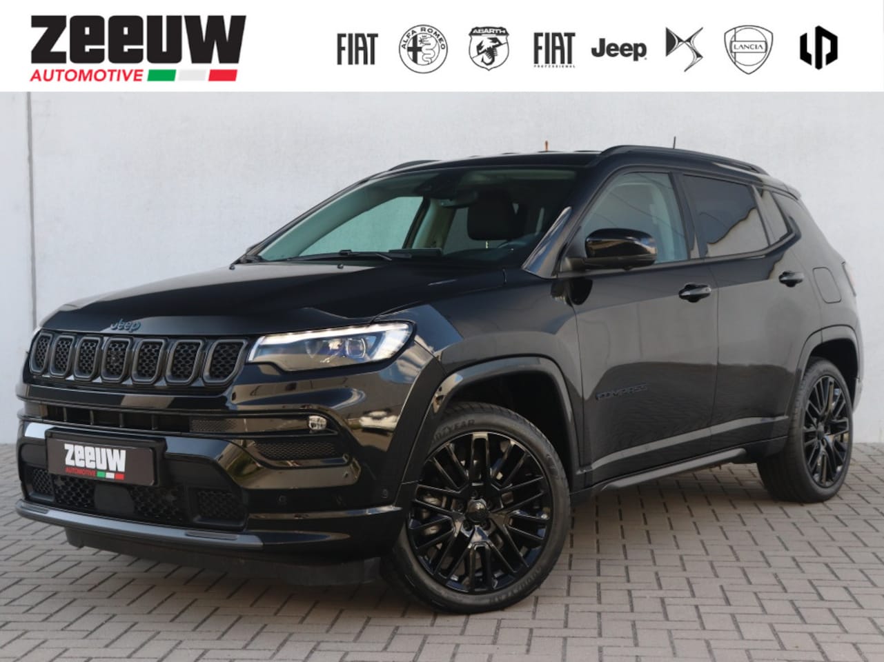 Jeep Compass - 4xe 240 PK Hybrid S | Leder | Navi | Winter | 360Cam | 19" - AutoWereld.nl