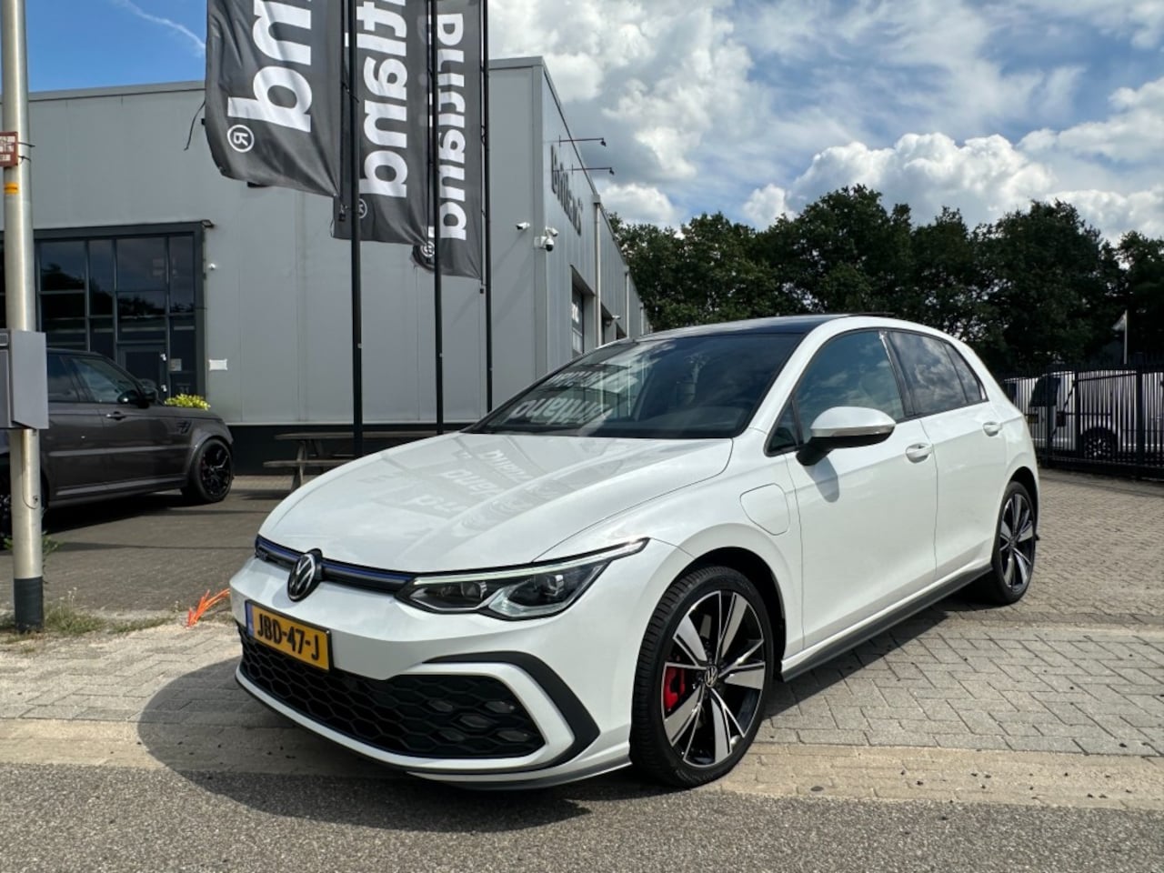 Volkswagen Golf - 1.4 eHybrid GTE 2021 *Leer *Pano *Adaptive *IQ light *18inch *Trekhaak - AutoWereld.nl