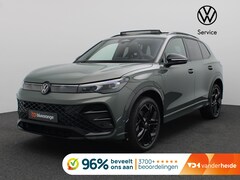 Volkswagen Tiguan - 1.5 eHybrid R-Line Edition 272PK DSG Panoramadak, Trekhaak, 360gr. Camera, Black Style, 20