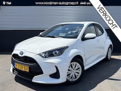 Toyota Yaris - 1.5 Hybrid Active NL-auto Navigatie, Adaptieve cruise control, Achteruitrijcamera,