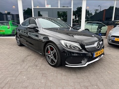 Mercedes-Benz C-klasse Coupé - 200 Prestige/Amg Pakket/Apple CarPlay/Half Leer