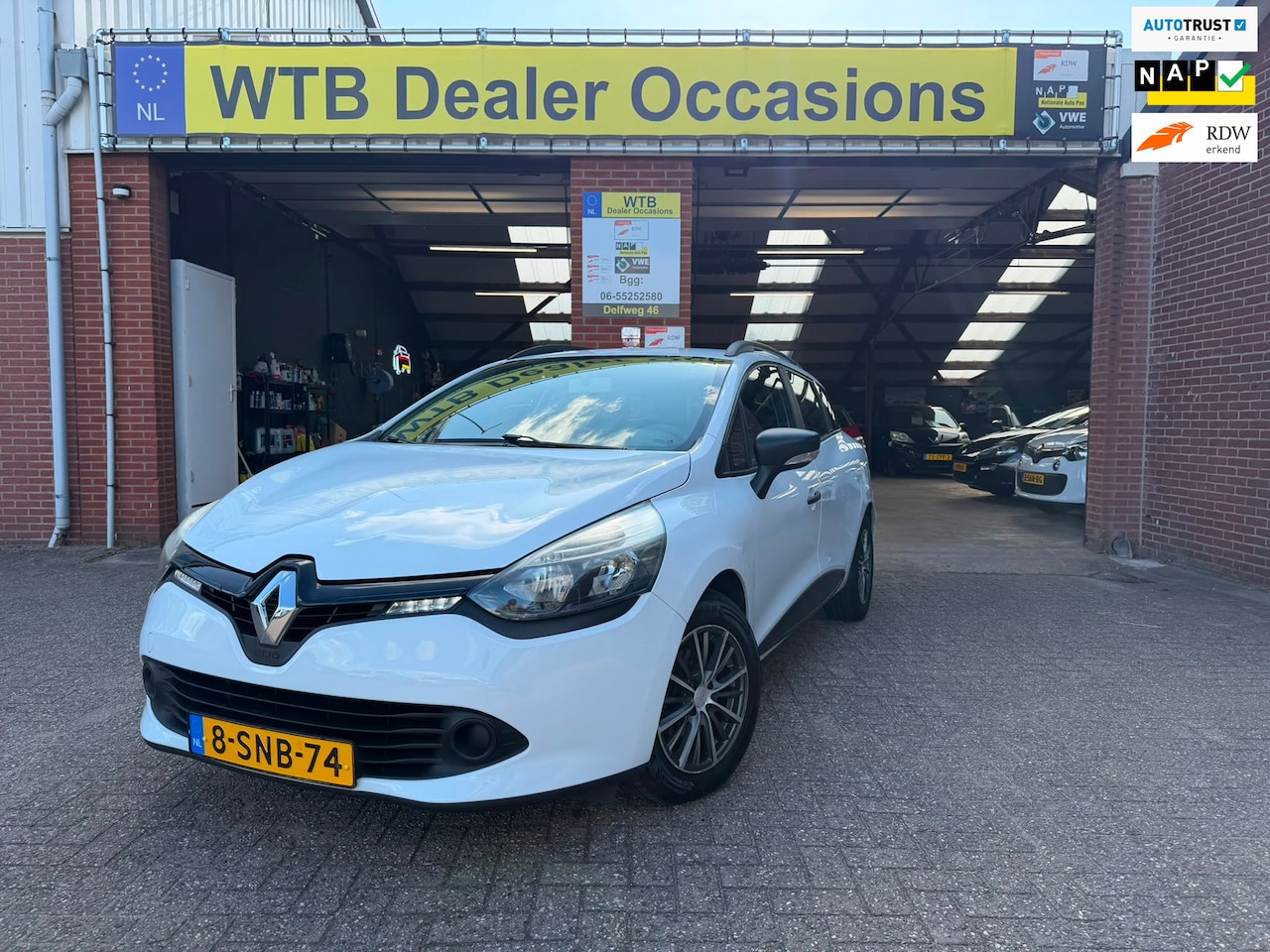 Renault Clio Estate - 0.9 TCe Authentique 0.9 TCe Authentique, Trekhaak, 1e Eigen,, Dealer onderhouden, Airco - AutoWereld.nl