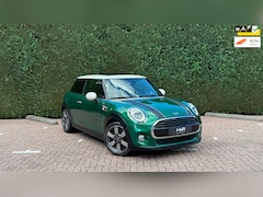 MINI Cooper - 1.5 | 60 Years Edt. | Pano | HUD | H/K | Leer | Carplay | Keyless | NL Auto | Dealer onder