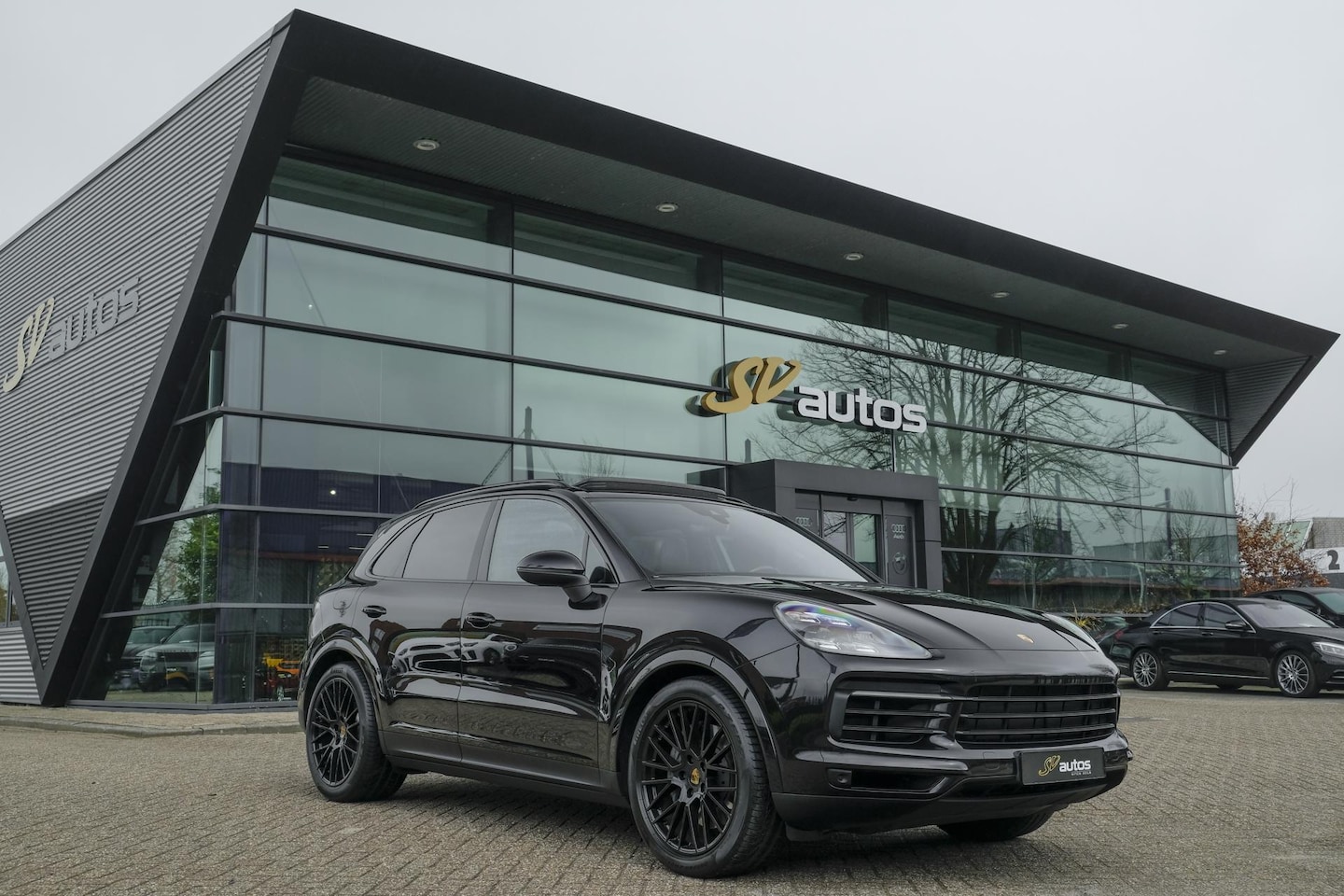 Porsche Cayenne - S 2.9 S 441pk Panoramadak Trekhaak elektrisch Comfortstoelen Black edition Luchtvering DAB - AutoWereld.nl