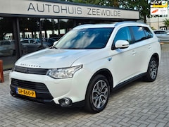 Mitsubishi Outlander - 2.0 PHEV Instyle X-Line I NAP I PANO I LEDER