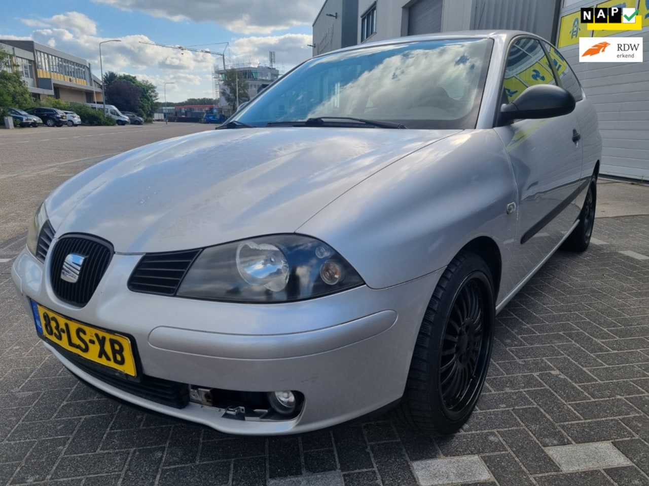 SEAT Ibiza - 1.4-16V Stella - AutoWereld.nl