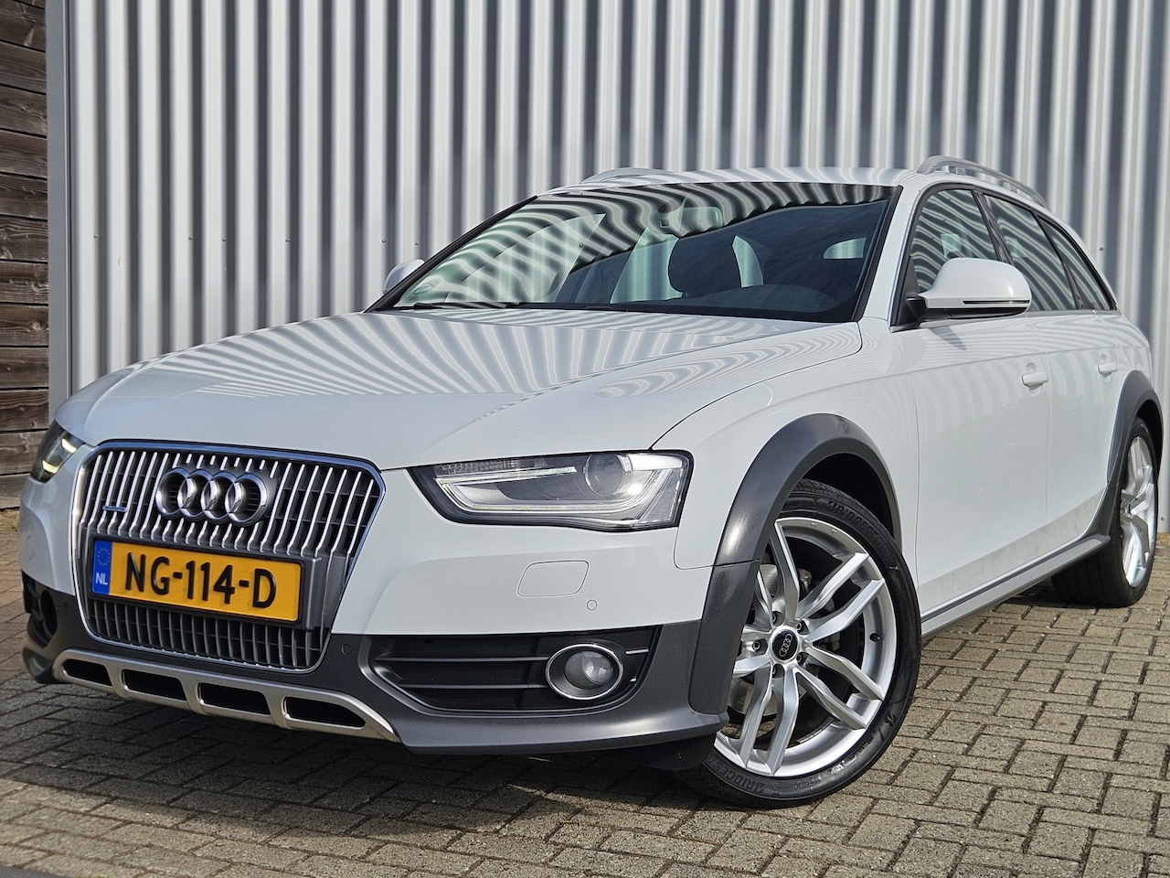 Audi A4 allroad quattro - 2.0 TDI Pro Line /Dealer Onderhouden/Euro6! - AutoWereld.nl