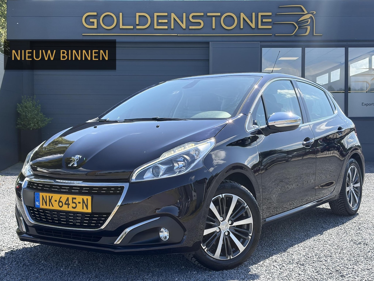 Peugeot 208 - 1.2 PureTech Allure 2e Eigenaar,Dealer Onderhouden,Carplay,Trekhaak,Navi,Clima,Cruise,Pdc, - AutoWereld.nl