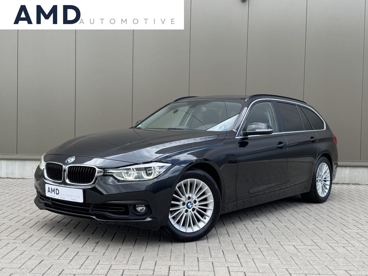 BMW 3-serie Touring - 318i Executive | Adap Onderstel | Trekhaak elektr | Stoelverwarming | Hifi Audio - AutoWereld.nl