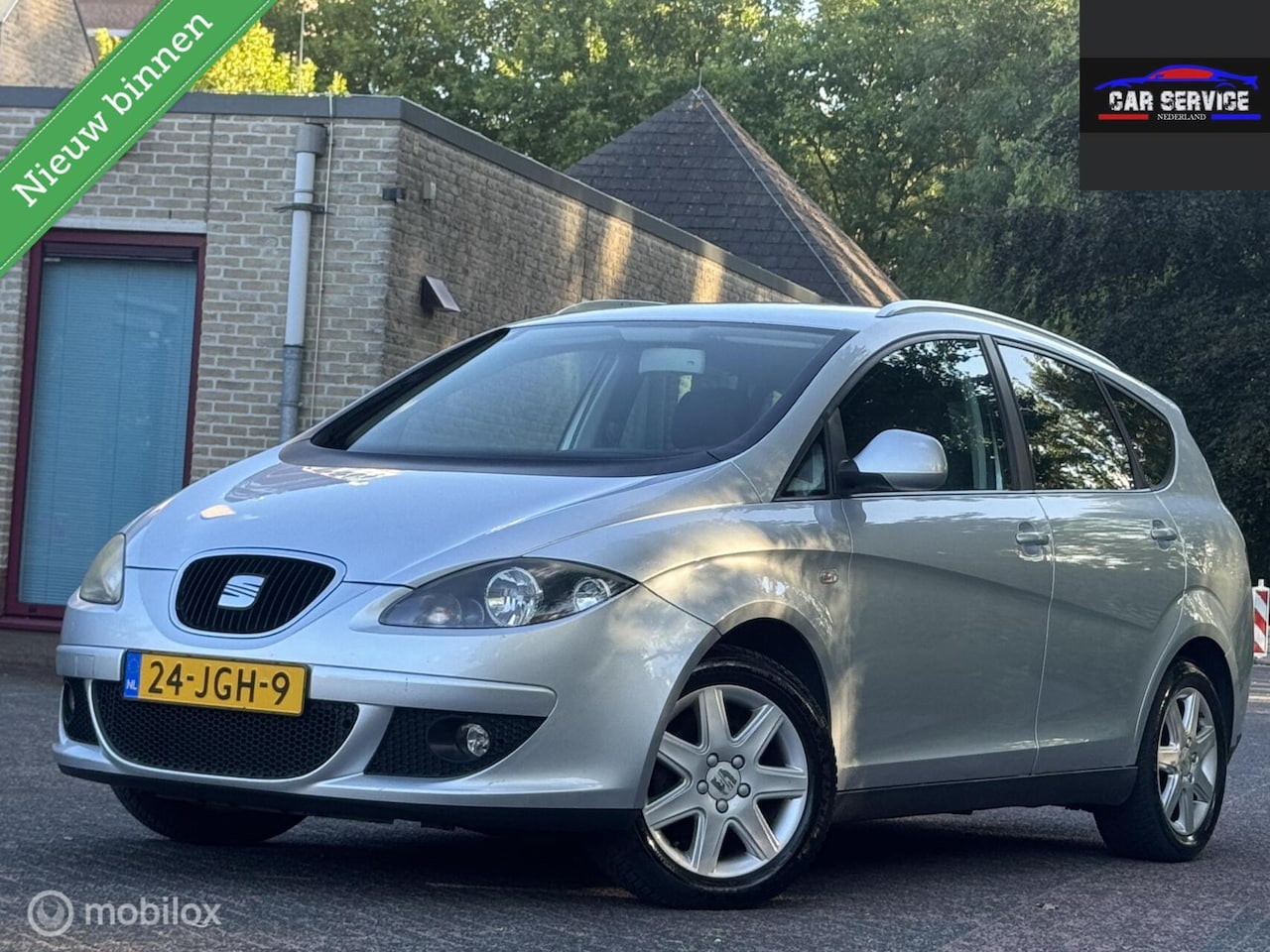 SEAT Altea XL - 1.6 Active Styles/NAP/NWE APK/PDC/AC/LMV/OH DO - AutoWereld.nl
