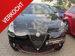 Alfa Romeo Giulietta - 1.750 Turbo Veloce 48.988 KM - Eerste eigenaar - bordeauxrood leer
