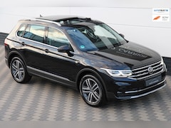 Volkswagen Tiguan - 1.4 TSI eHybrid Pano Leder Carplay Trekhaak