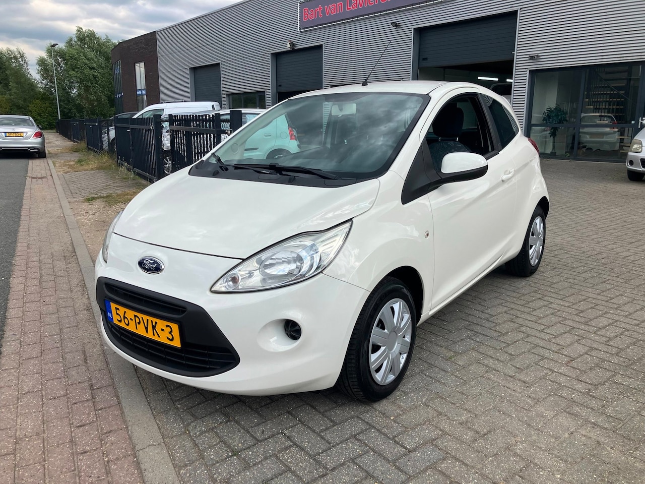 Ford Ka - 1.2 Comfort AIRCO/ORG.NED AUTO/1e EIG./95000KM - AutoWereld.nl