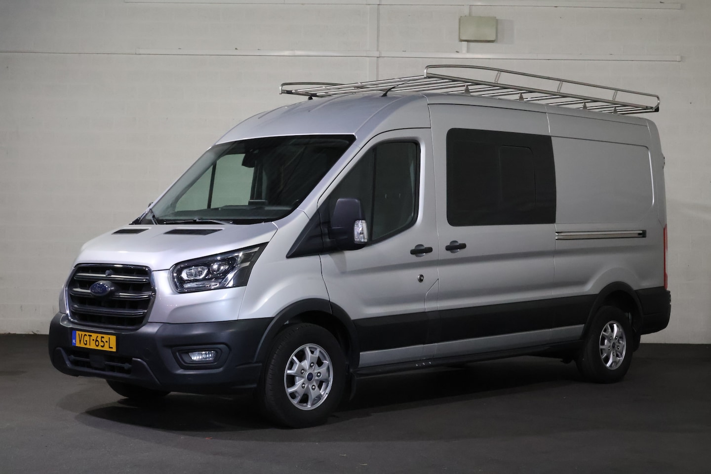 Ford Transit - 2.0 TDCI L3 H2 170pk DC Navigatie Camera Imperiaal - AutoWereld.nl