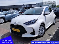 Toyota Yaris - 1.5 Hybrid 115 Comfort I Nieuw model I Carplay I Camera I NL-auto