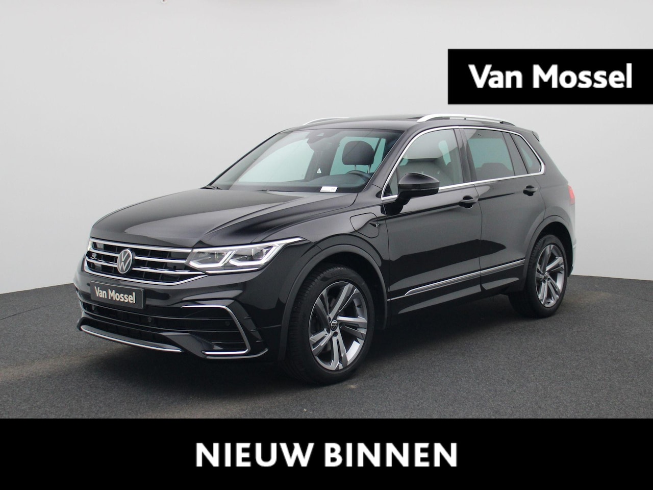 Volkswagen Tiguan - 1.4 TSI eHybrid R-Line Business 245 PK| Panoramadak | Navigatie Pro | Stoelverwarming Voor - AutoWereld.nl