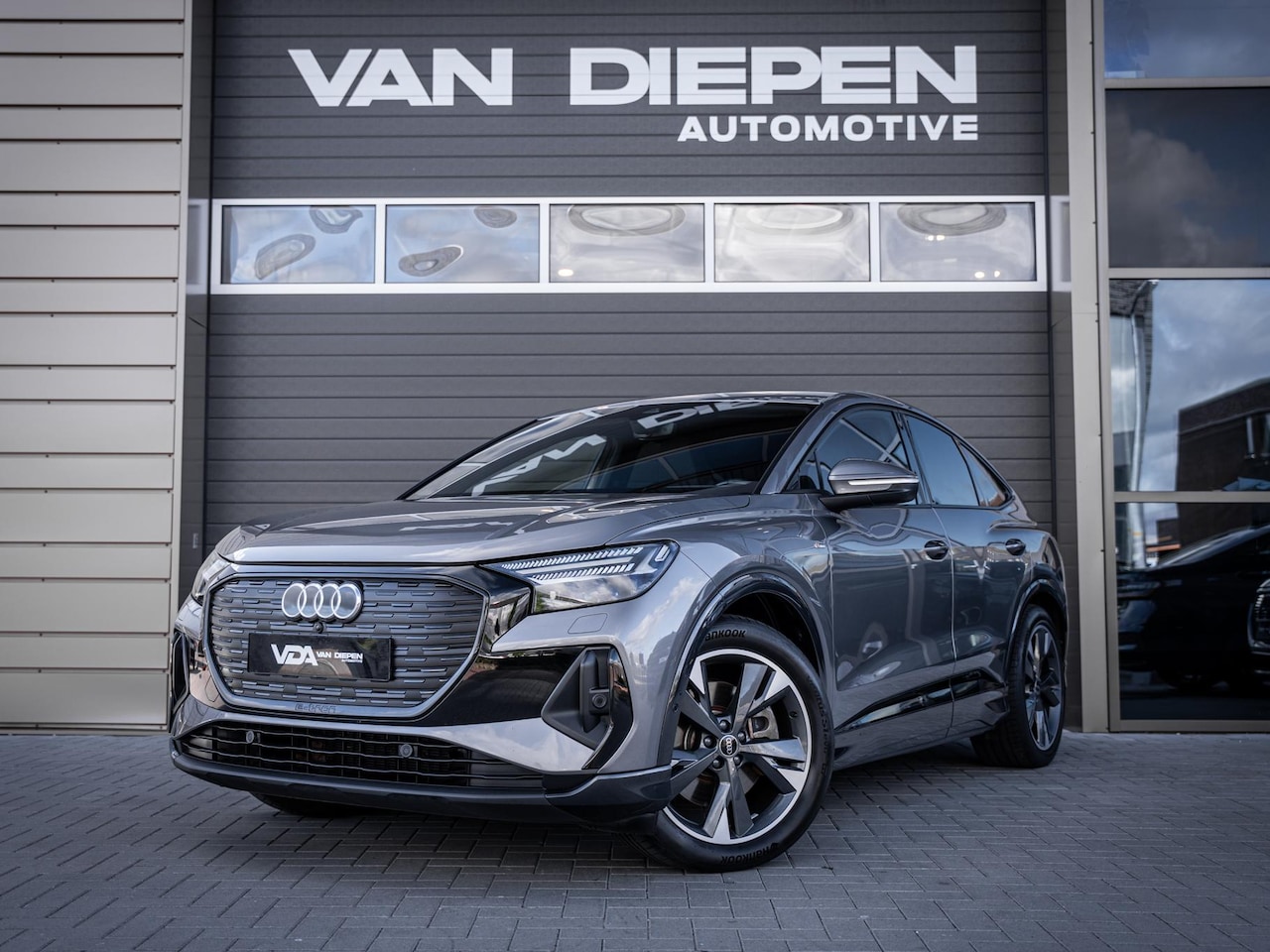 Audi Q4 Sportback e-tron - 45 quattro Advanced edit. 77 kWh 3x S-Line l RS-Seats - AutoWereld.nl