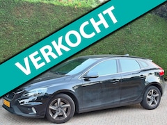 Volvo V40 - 2.0 D2 R-Design RIJDGOED/PDC/LEER/XENON/NLAUTO