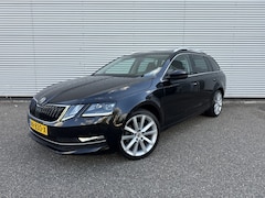 Skoda Octavia Combi - 1.4 TSI Grt Sty. Bns NAP Pano Led Camera Trekhaak Canton ACC