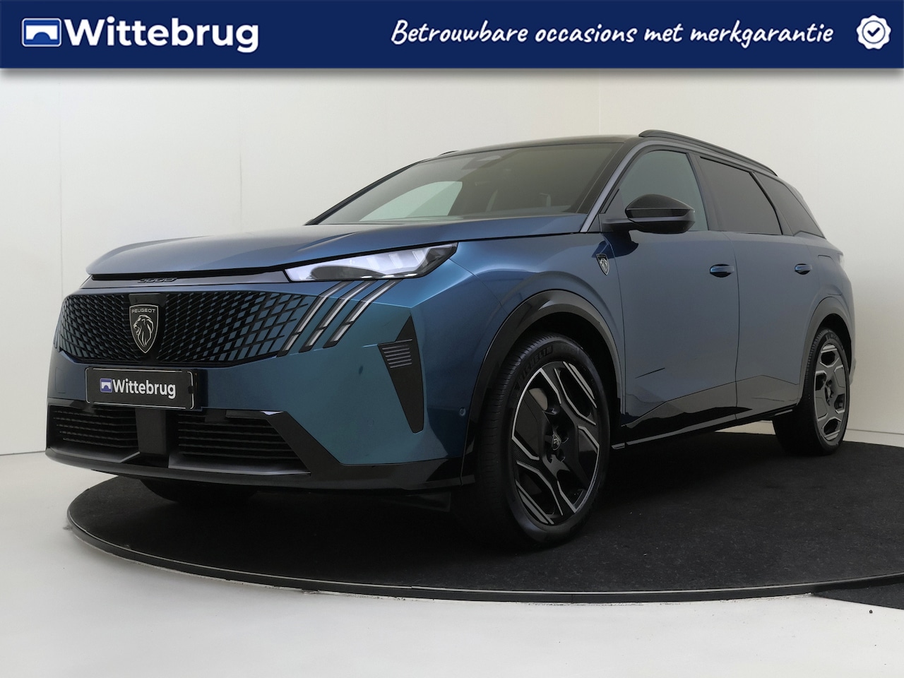 Peugeot e-5008 - GT Exclusive 73 kWh 7p VOL OPTIES !!! LEDER EN OPEN DAK !! Clean 3-08 SNO - AutoWereld.nl