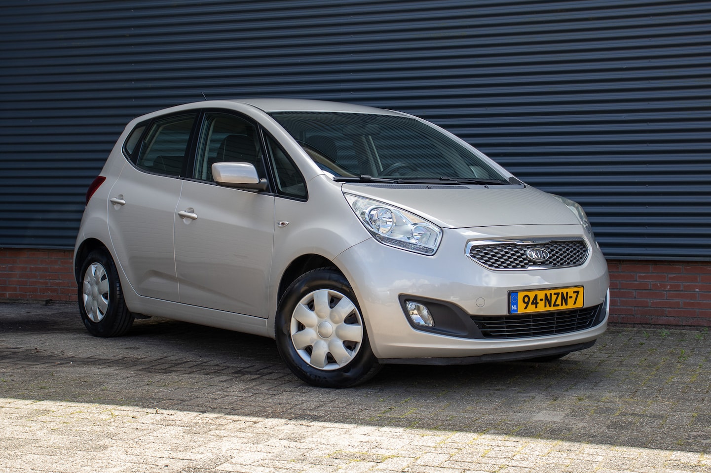Kia Venga - 1.4 CVVT X-tra Airco|pdc|Cruise - AutoWereld.nl