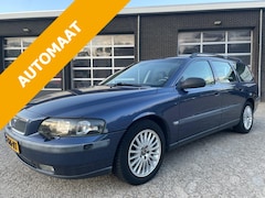 Volvo V70 - 2.4 T 200PK AUTOMAAT / TREKHAAK