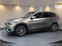 BMW X1 - SDrive20i *Top onderhouden* Automaat|Stoelverw.|Leer|Trekhaak|18''|192PK