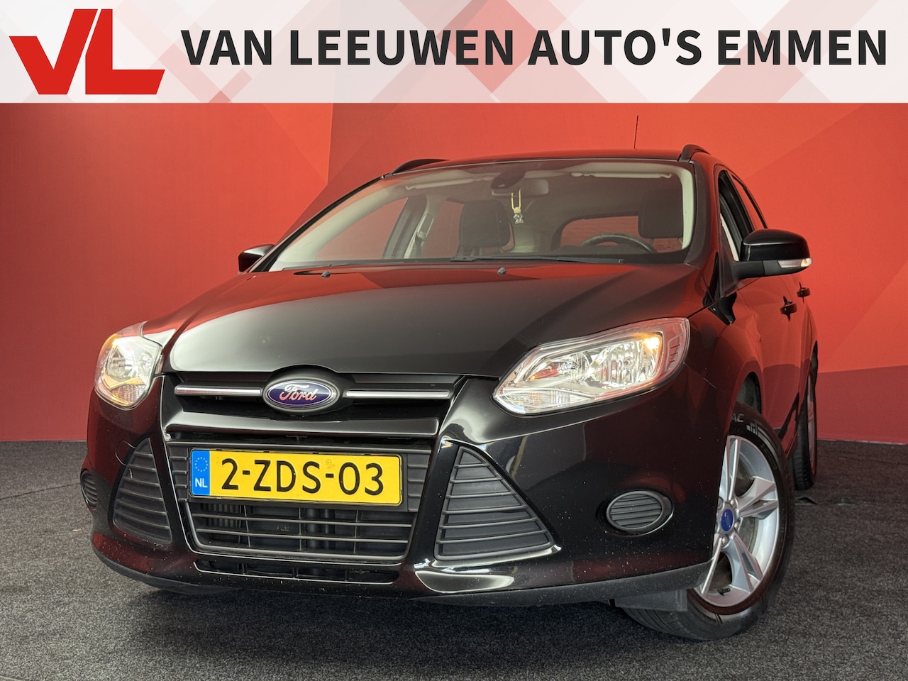 Ford Focus Wagon - 1.0 EcoBoost Edition | Trekhaak | Navi | Airco | APK 30-04-2027 - AutoWereld.nl