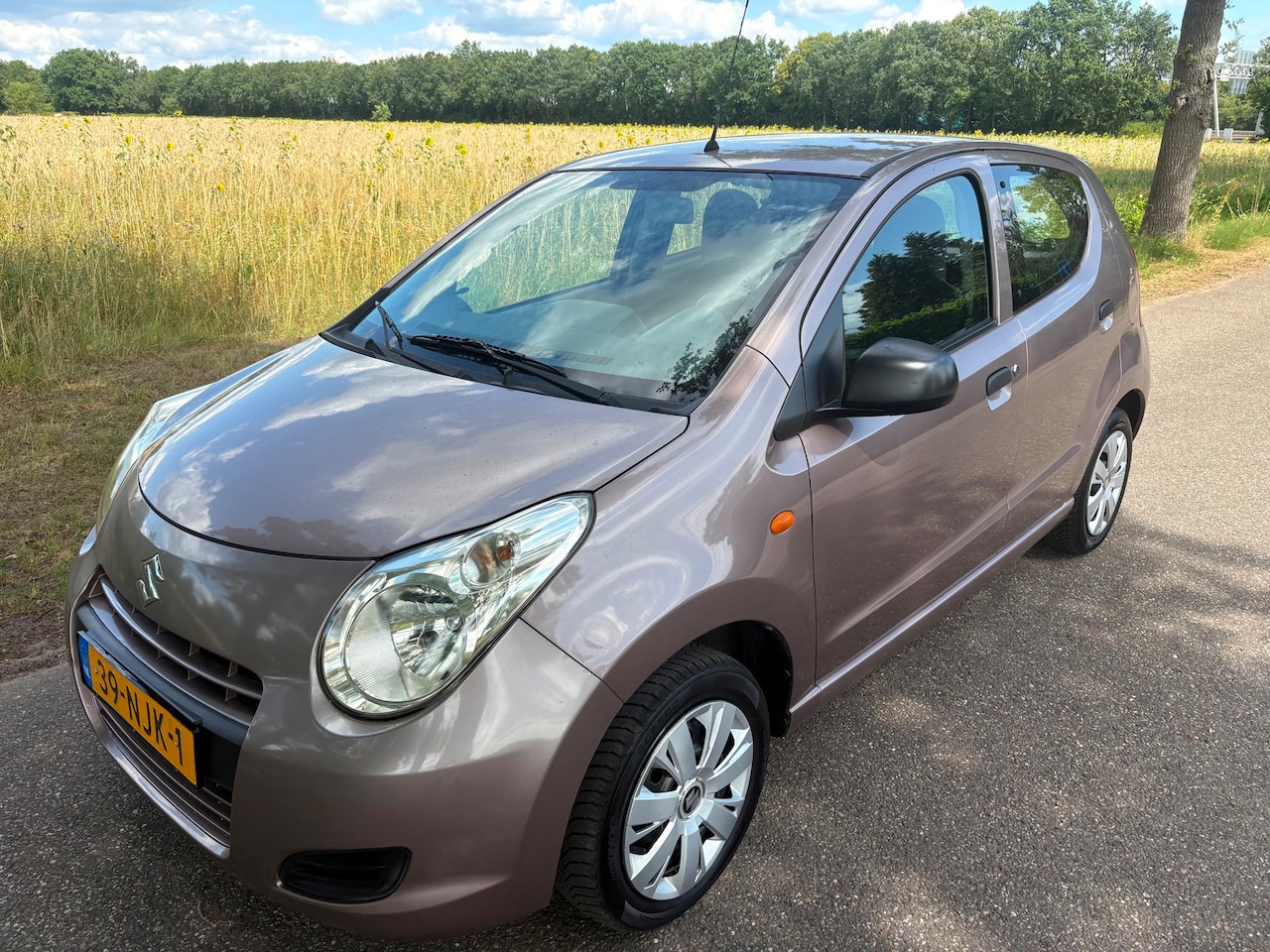 Suzuki Alto - 1.0 Comfort Plus Airco/APK/Elektr ramen/Zuinig - AutoWereld.nl