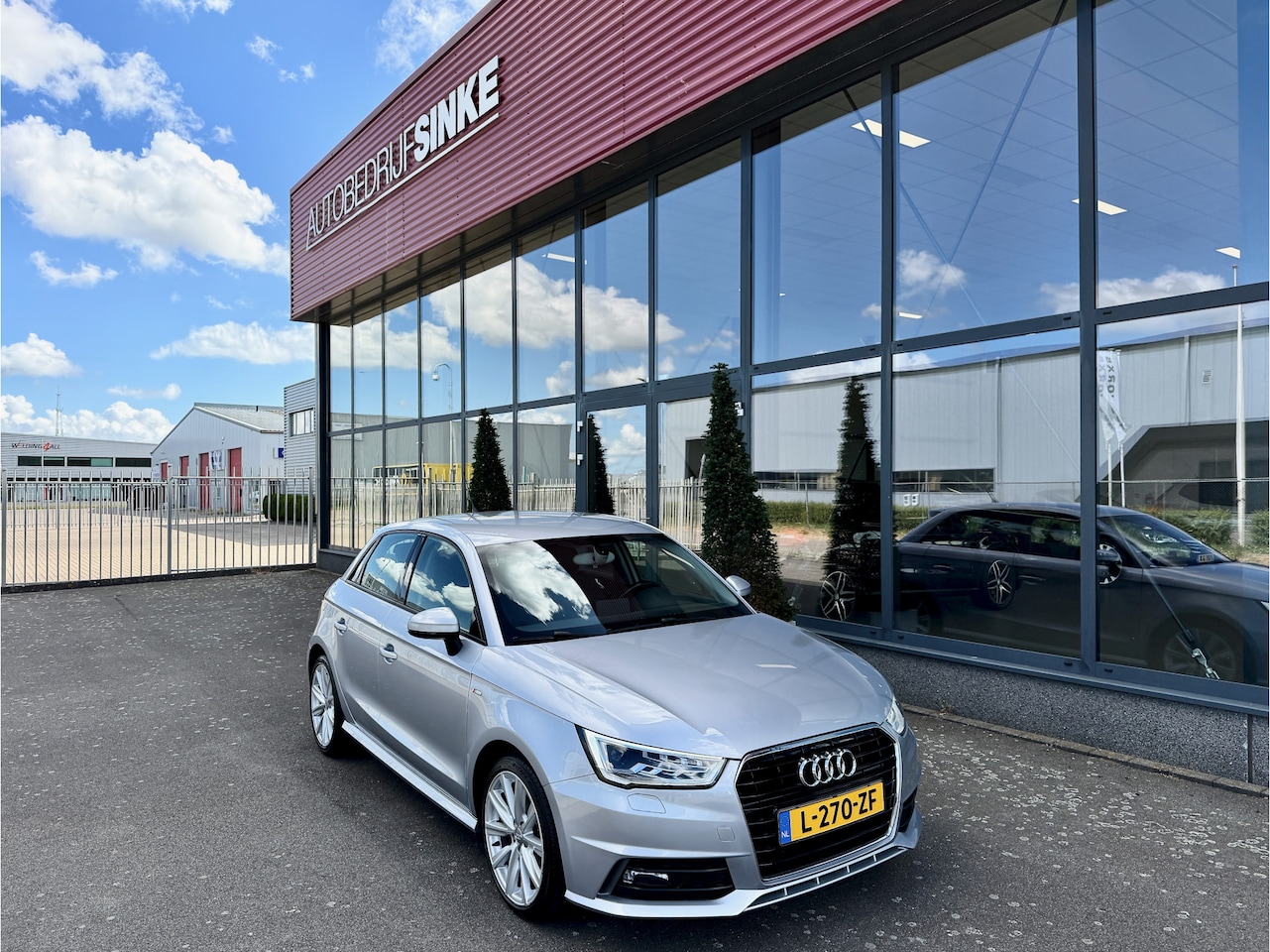Audi A1 Sportback - S-LINE NAVI ECC CRUISE 1.0 TFSI - AutoWereld.nl
