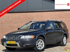 Volvo XC70 - 2.5 T | LEDER | NAVI | CRUISE | TREKHAAK