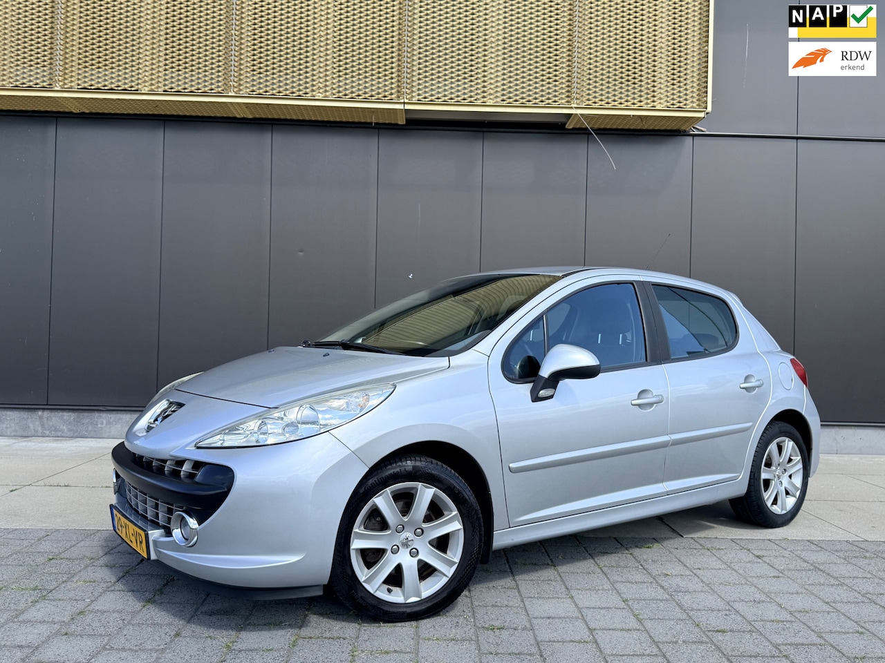 Peugeot 207 - 1.6 VTi XS Pack | Airco ijskoud! | LM Velgen | 5 - deurs | Nwe APK - AutoWereld.nl