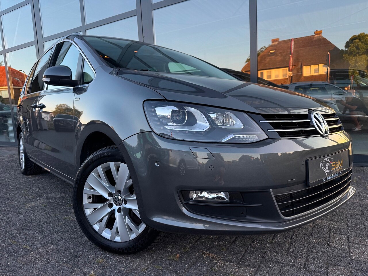 Volkswagen Sharan - 1.4 TSI Highline 7p.Trekhaak - AutoWereld.nl