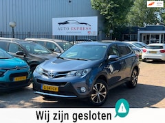 Toyota RAV4 - 2.0 Style 4WD Aut/Airco/Cruise/Navi/Camra/Terekhaak/Dealer Onderhoud/2 sleutels aanwezig/N