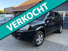 Hyundai Tucson - 2.0i Dynamic World Cup edition I AIRCO I LEDEREN BEKLEDING I