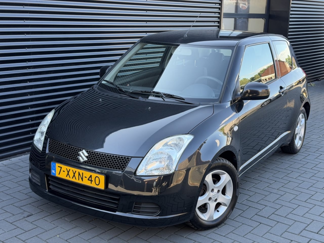 Suzuki Swift - 1.3 GA| ZWART| 3DRS| 2007| AIRCO| LM| ELEK PAKKET - AutoWereld.nl