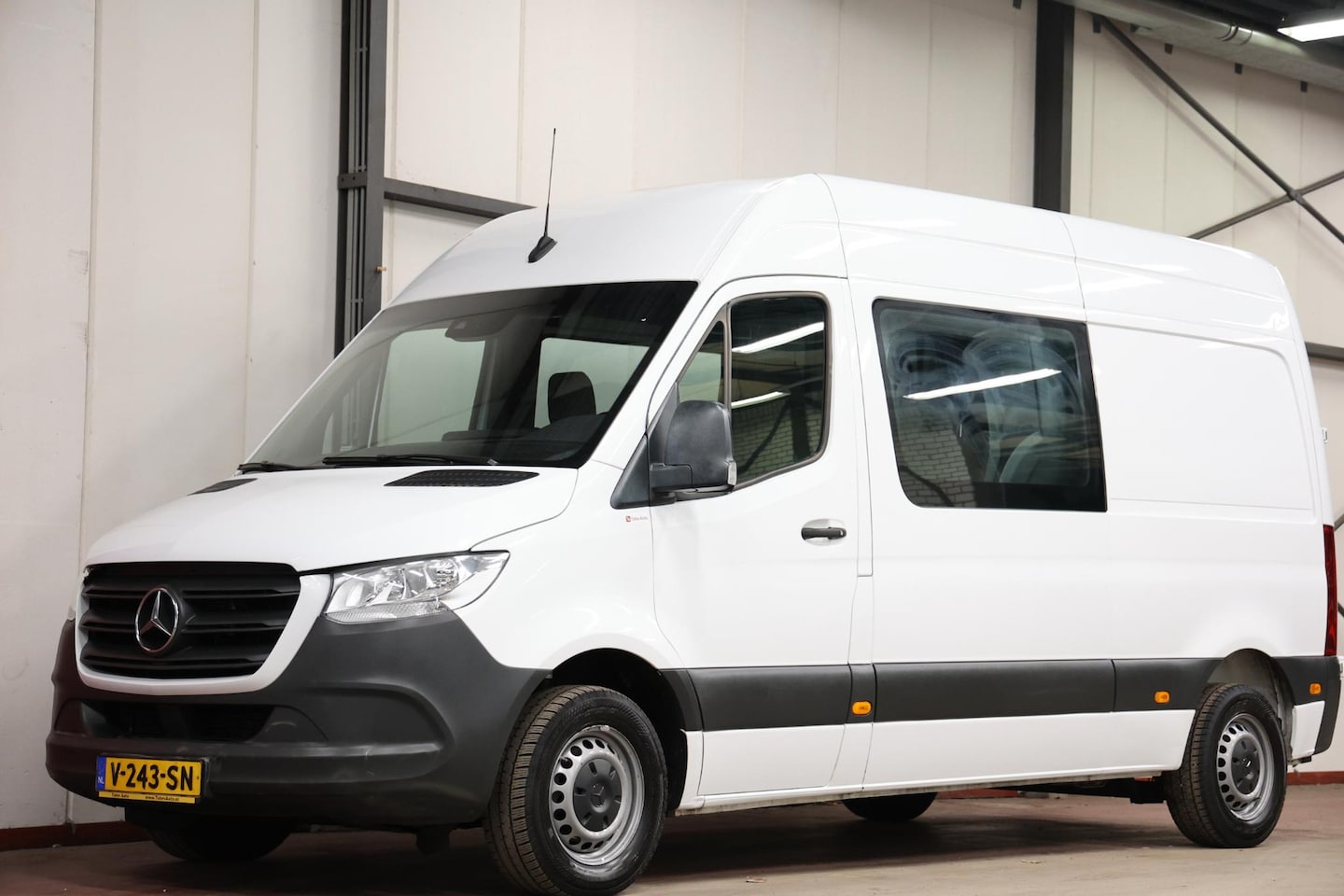 Mercedes-Benz Sprinter - 2.2 CDI L2H2 DUBBEL CABINE DC 6 PERSONEN AUTOMAAT - AutoWereld.nl