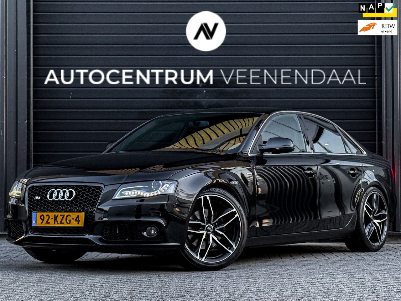 Audi A4 Limousine - 1.8 TFSI 120 PK 3X S-Line CARPLAY/TREKHAAK/CRUISE/XENON/AIRCO/SUBWOOFER - AutoWereld.nl