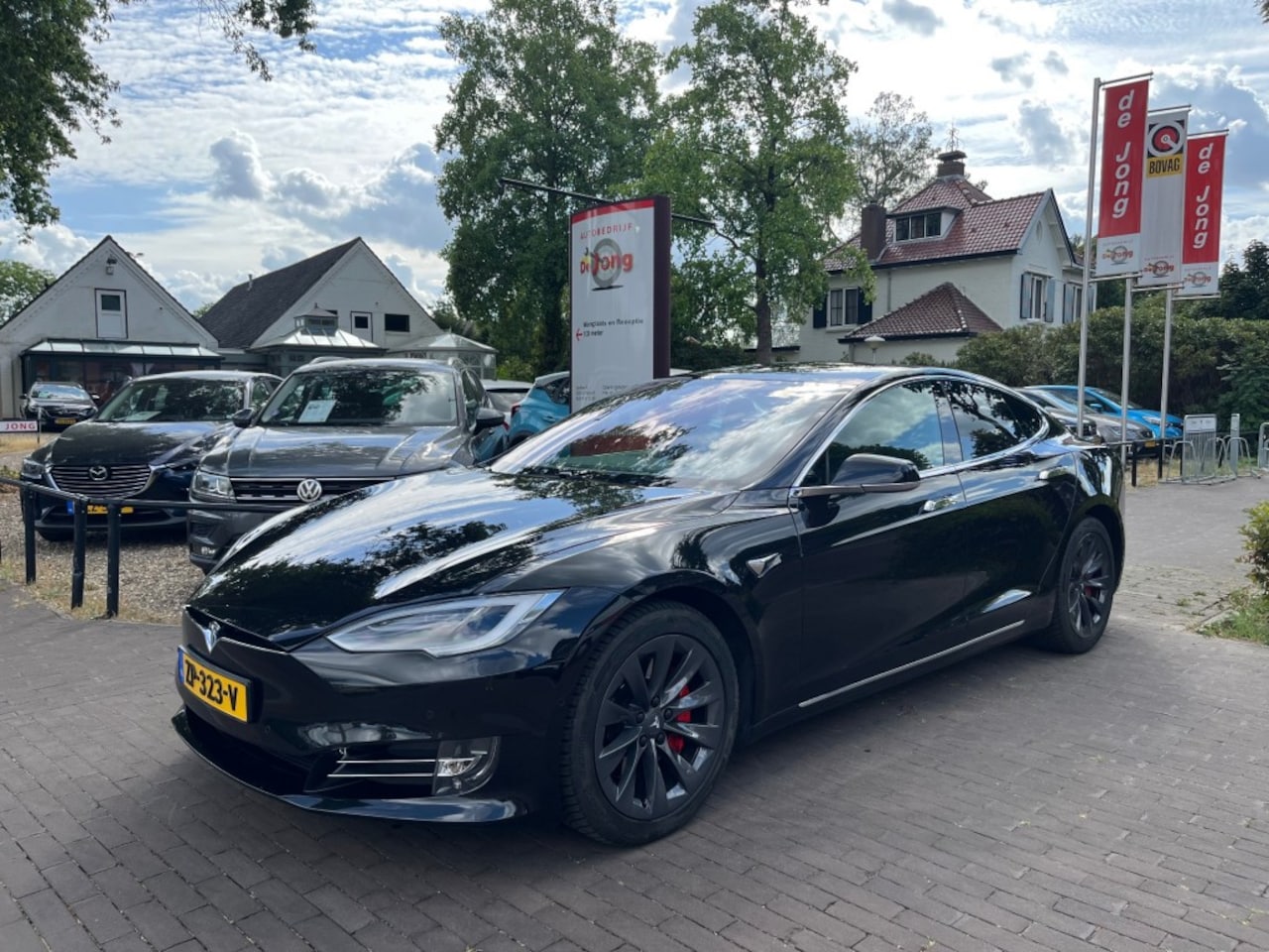 Tesla Model S - 100D / PANO / CAMERA / NAVI / LEDER / KEYLESS / 19'' LM-VELGEN / ELEK. KLEP / STOELVERWARM - AutoWereld.nl