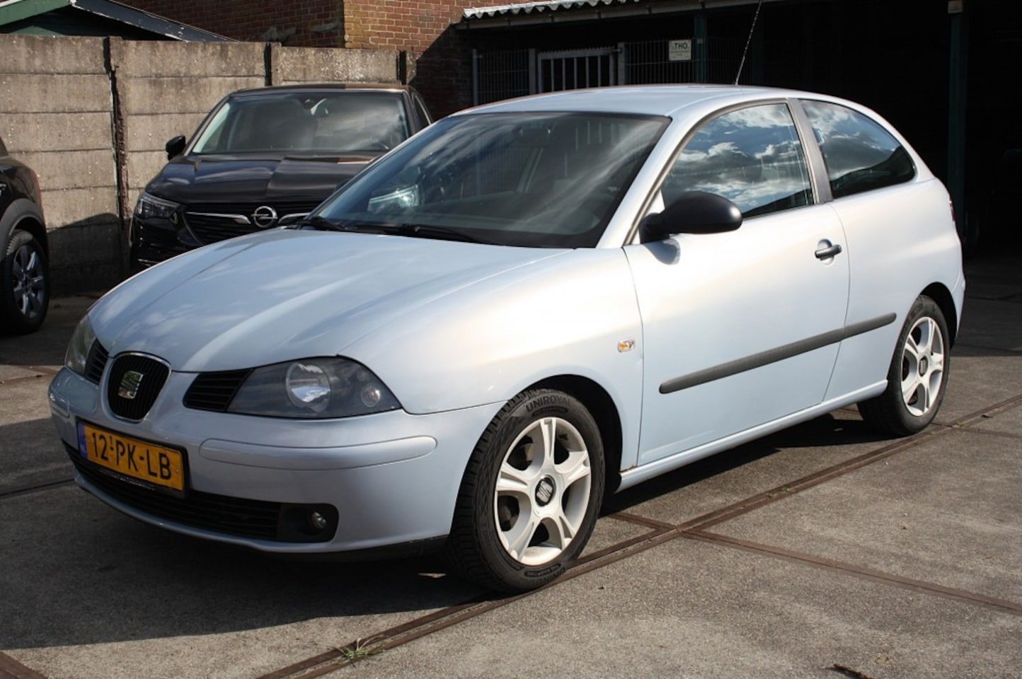 SEAT Ibiza - 1.4 / NAP / Airco / Trekhaak - AutoWereld.nl
