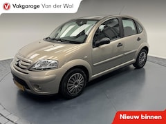 Citroën C3 - 1.4i-16V Exclusive Trekhaak-Cr.contr-Clima-Parkeersensoren-Armsteun