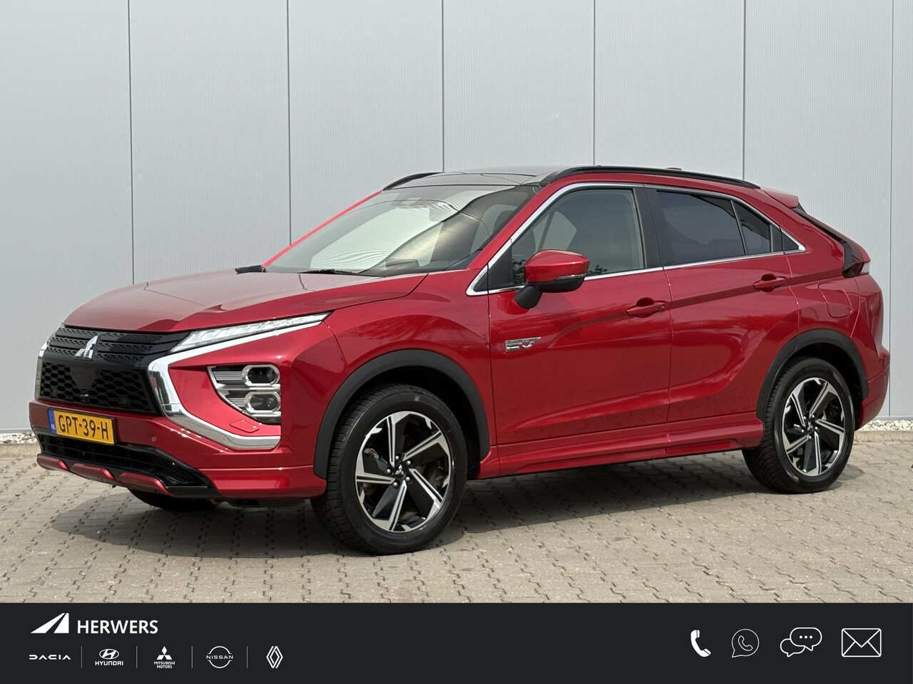 Mitsubishi Eclipse Cross - 2.4 PHEV Instyle / Navigatie / Climate control / Stoel en stuurverwarming / Elektrisch gla - AutoWereld.nl