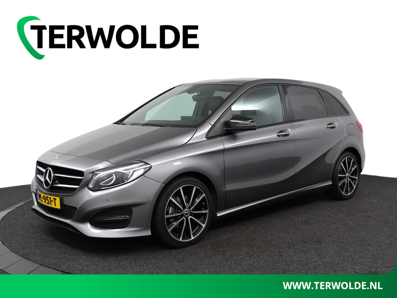 Mercedes-Benz B-klasse - 180 Family Edition | AUTOMAAT | Lederlook | Night-pakket | Connect Me Navigatie | - AutoWereld.nl