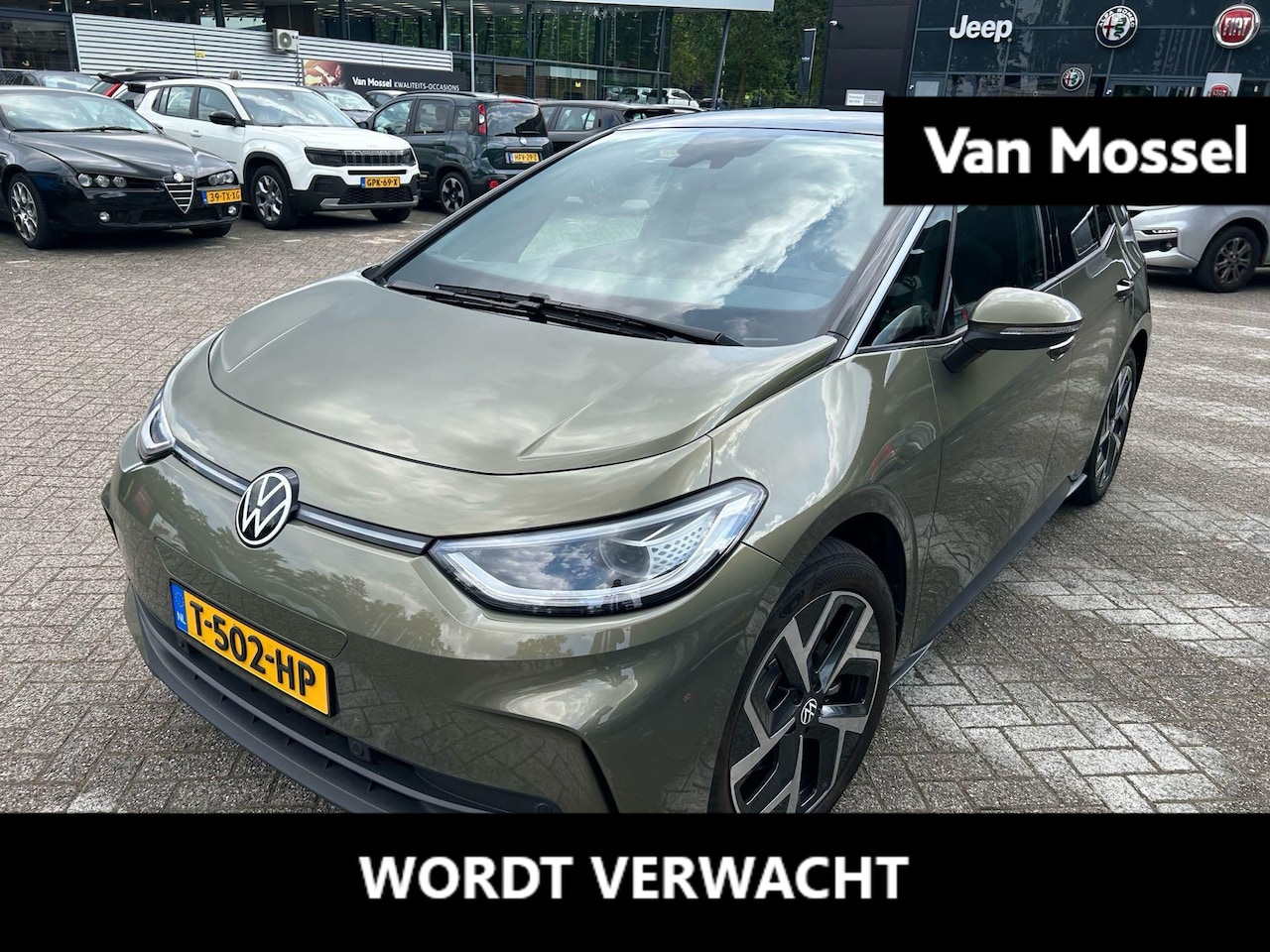Volkswagen ID.3 - Pro Business 59 kWh | SoH ... | Olive Green | Keyless | Parkeercamera | Stoelverwarming | - AutoWereld.nl
