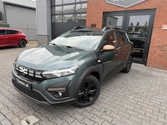 Dacia Sandero Stepway - 1.0 TCe 90 Extreme | Automaat | Stoelverwarming | Camera | Keyless
