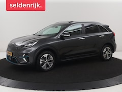 Kia e-Niro - DynamicPlusLine 64 kWh | SOH 94, 3% | Panoramadak | Memory | Leder | Stuur/stoel verwarmin
